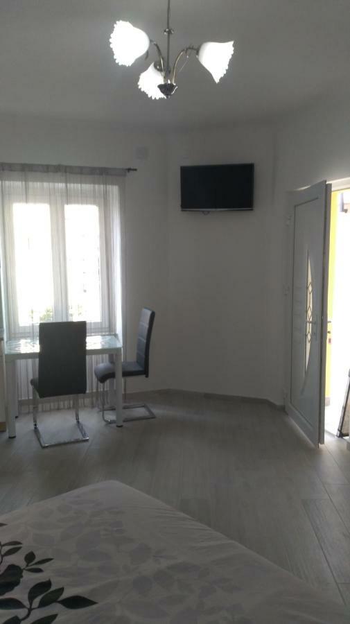 Studio Novi Vinodolski Bagian luar foto